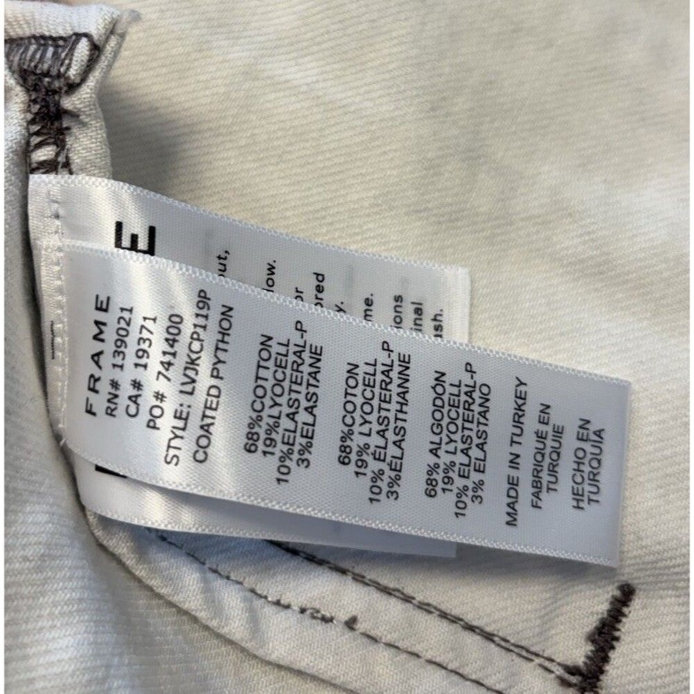 Frame Frame Women’s Coated Python Button Jacket S… - image 7